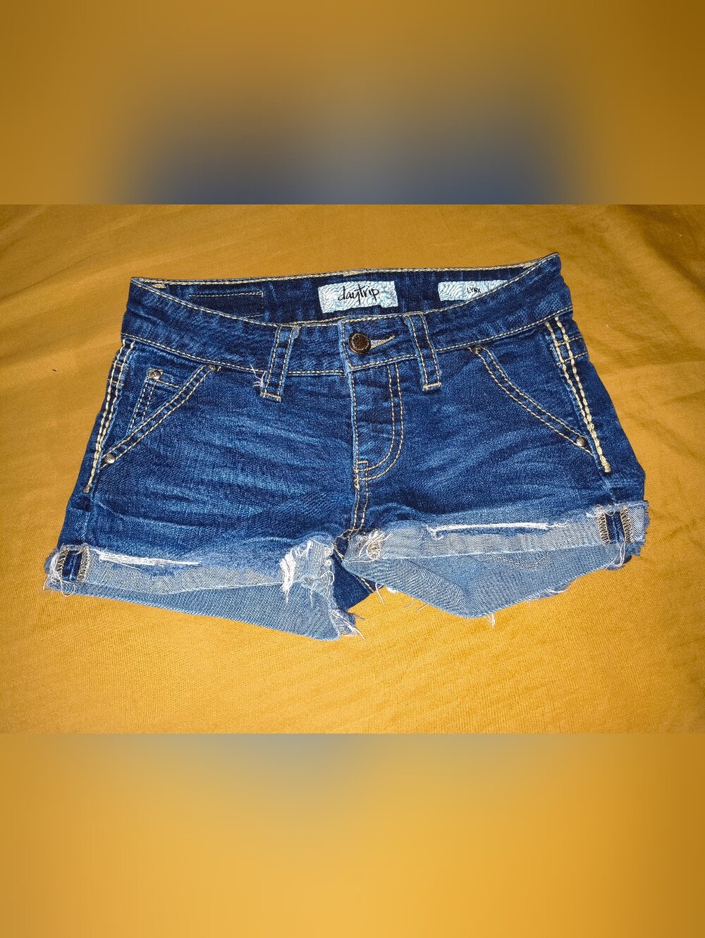 Daytrip Dark LYNX Blue Denim Cutoff Shorts Sz.25